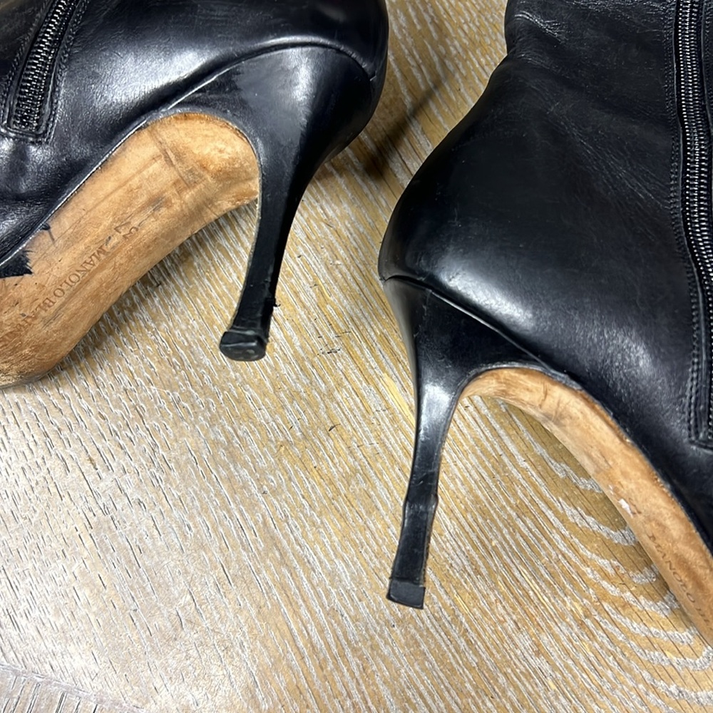 MANOLO BLAHNIK Black Leather Knee-High Stiletto Heel Boots 37 - Picture 5 of 8